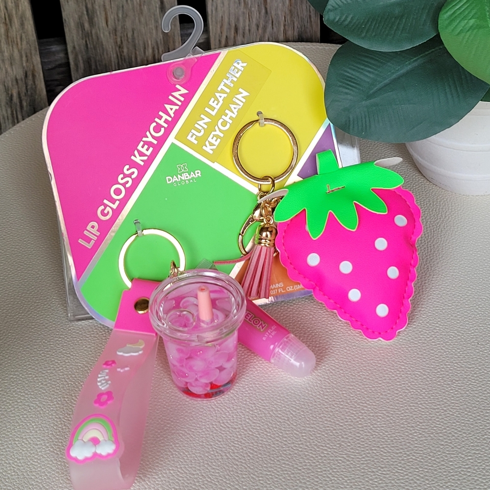 Danbar Strawberry keychain & Watermelon lip gloss set